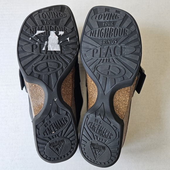 John Fluevog Black Leather Linn Peacemaker Mules - Picture 11 of 13